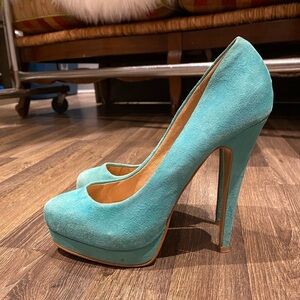 ALDO Aqua blue pumps size 7